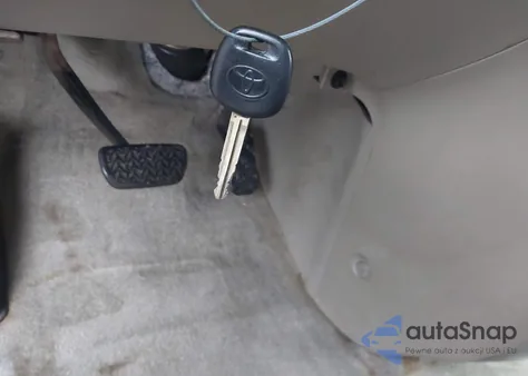 2008 Toyota Sienna Xle from USA, damaged, VIN 5TDZK22C08S108664